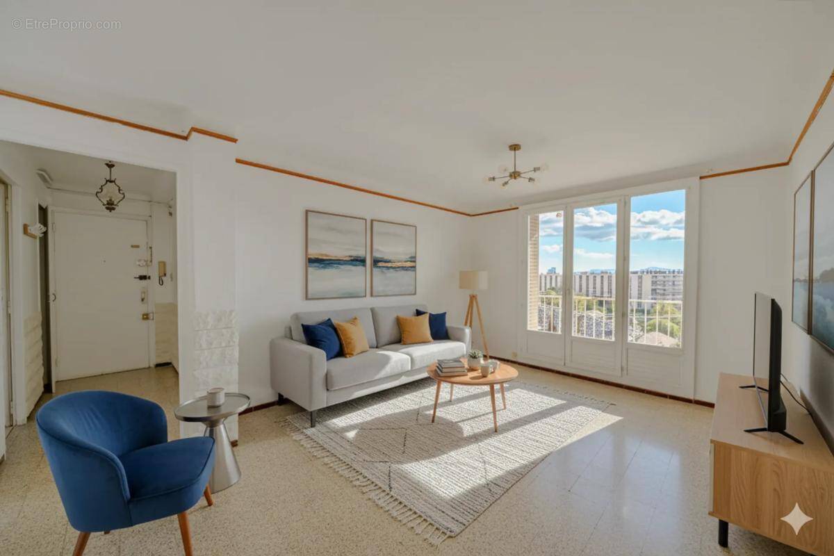 Appartement à MARSEILLE-15E