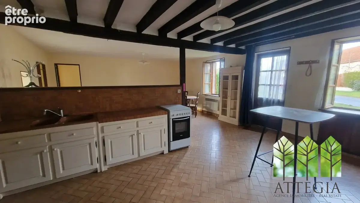 Maison 3 pièces 80 m² à vendre à Saint-Priest-La-Marche (18370) - photo 5