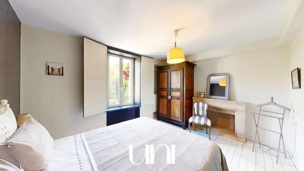 Maison à FONTAINE-HENRY