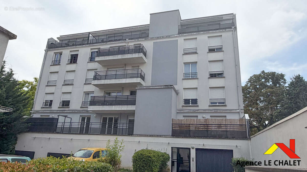 Appartement 3 pièces de 61,52 m² avec balcon vue parc et parking - Choisy-le-Roi - photo 14