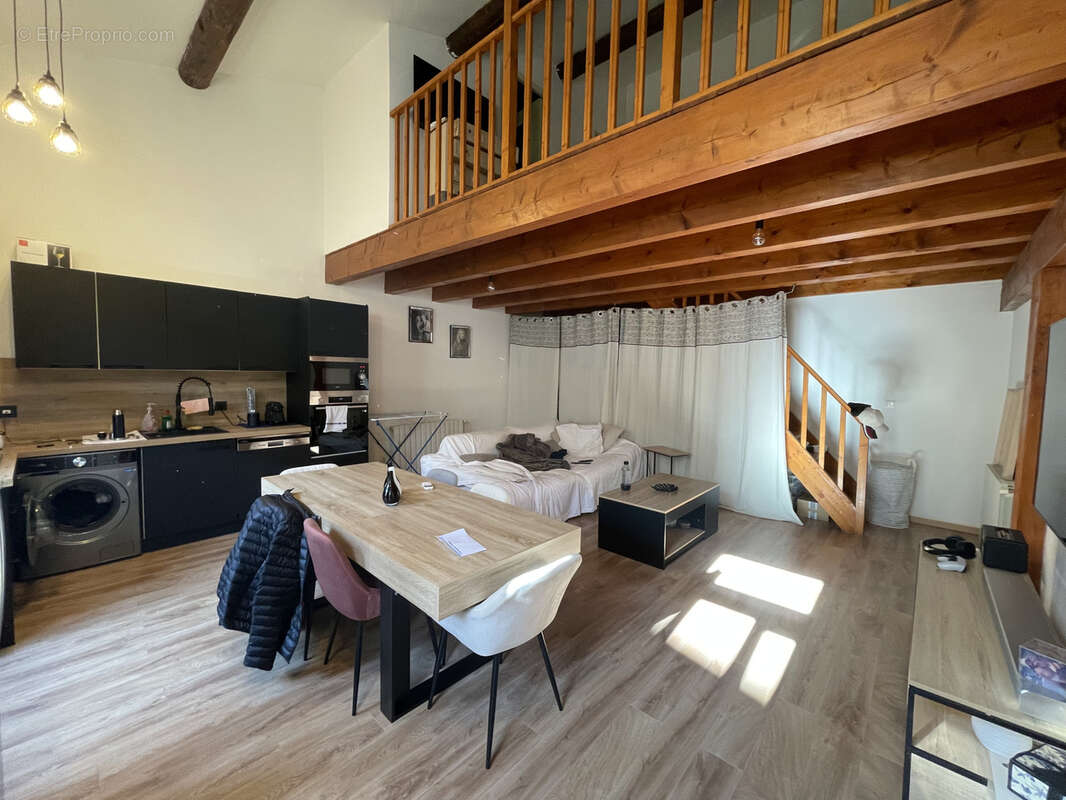 Appartement à NIMES