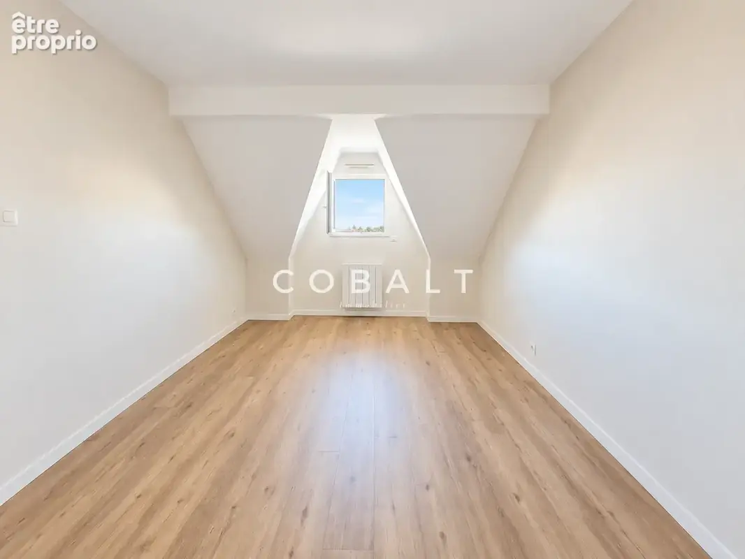 Appartement Duplex - 2 chambres - 47 m2 - Place de stationnement + Cave - La Baule centre Proche Marché - photo 9