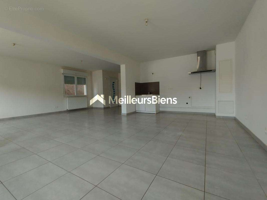 Maison à MONTHUREUX-SUR-SAONE