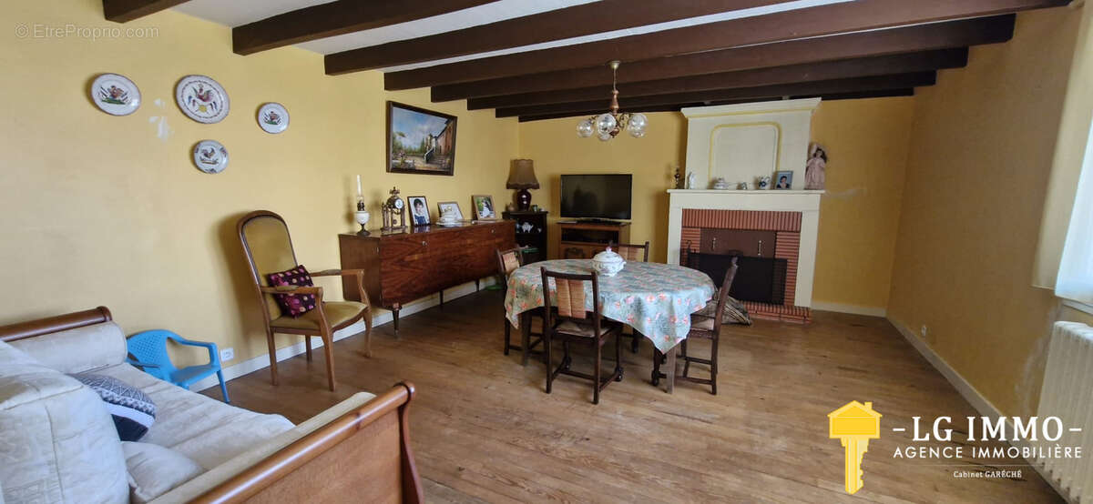 Maison à GEMOZAC