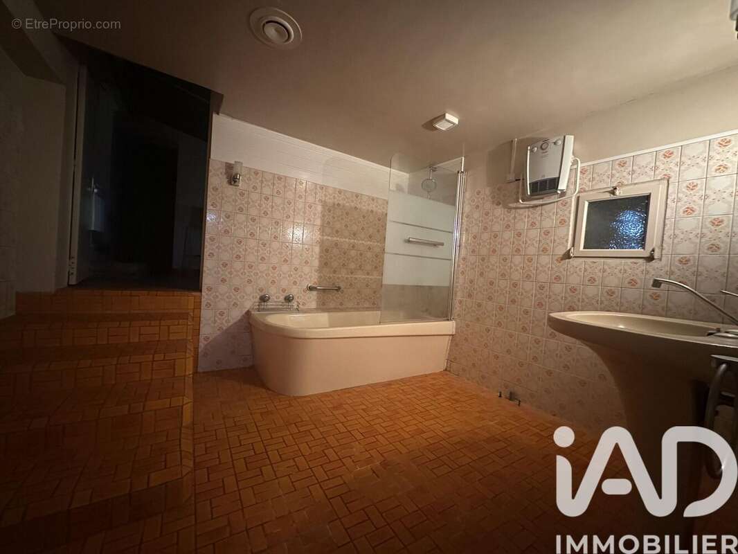 Photo 5 - Maison à JOUE-L'ABBE