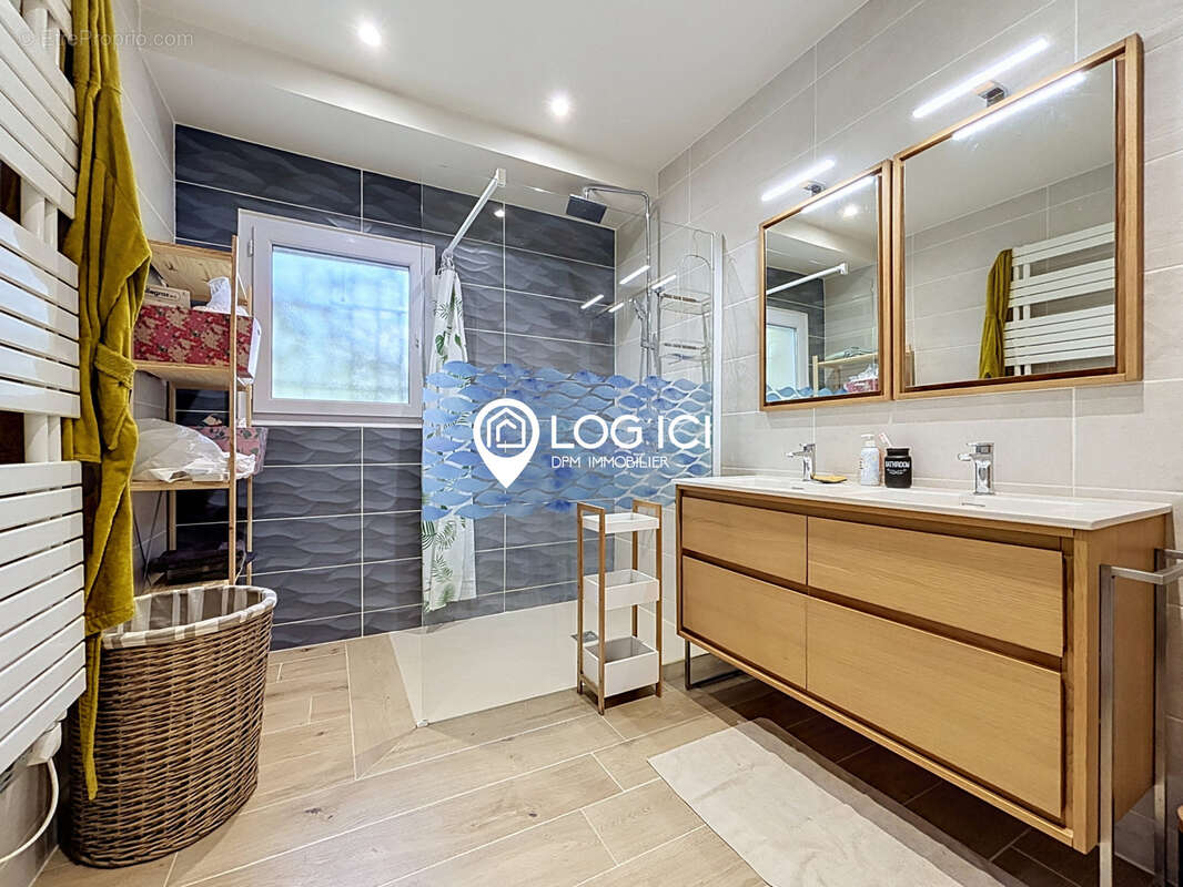 Maison de plain-pied de 114 m2 avec grand séjour et 4 chambres en lisière de forêt - photo 14