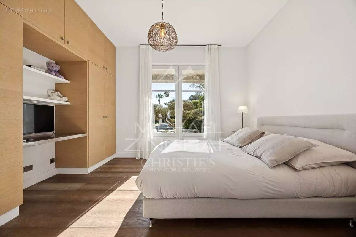 Maison à MOUGINS