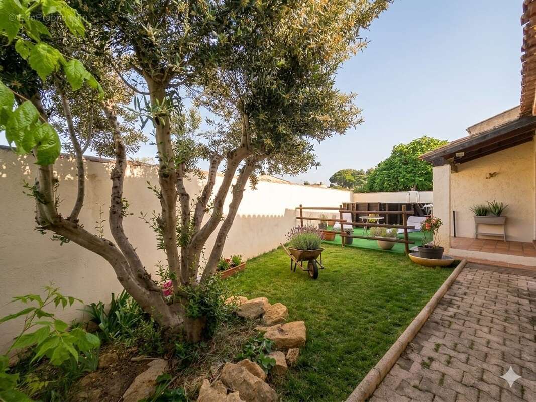 Maison à MIRAMAS