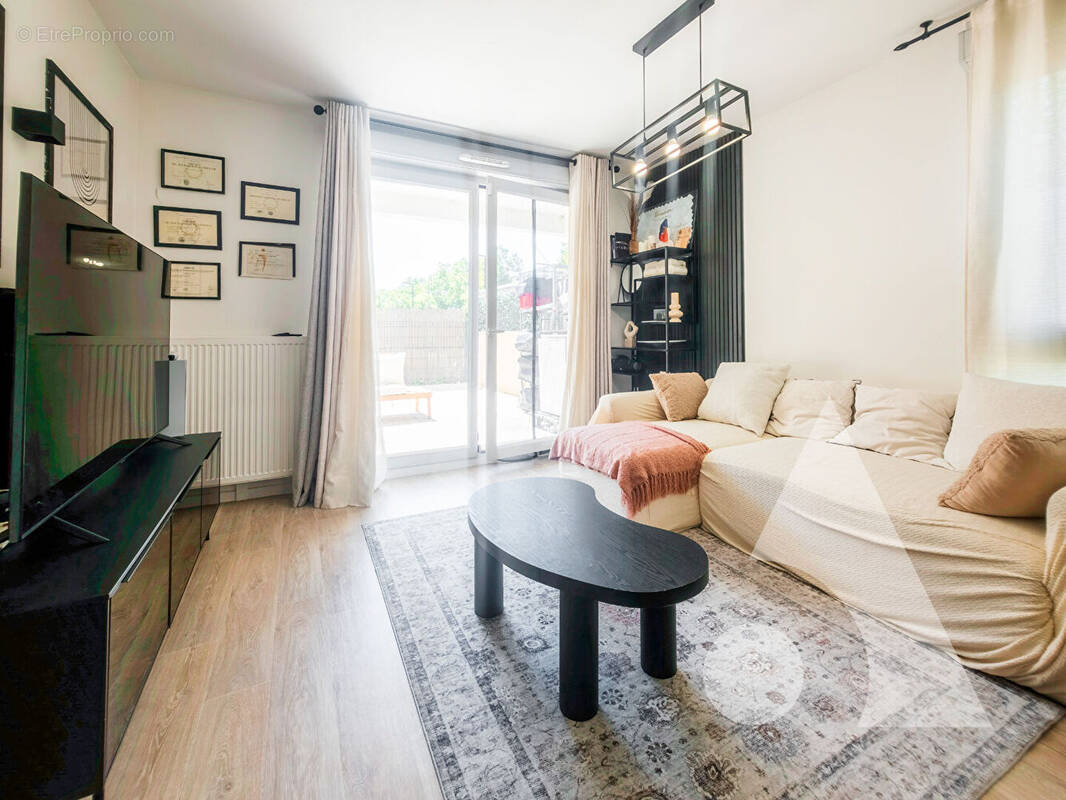 Appartement à BONNEUIL-SUR-MARNE