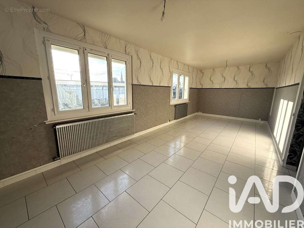 Photo 2 - Maison à YEVRES