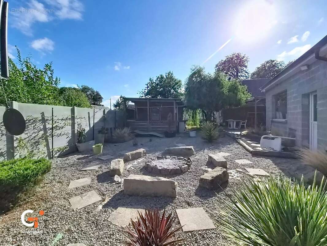 En exclusivité— Maison familiale de 95 m² avec patio, cuisine extérieure et garage — À quelques minutes de Bacqueville-en-Caux - photo 11