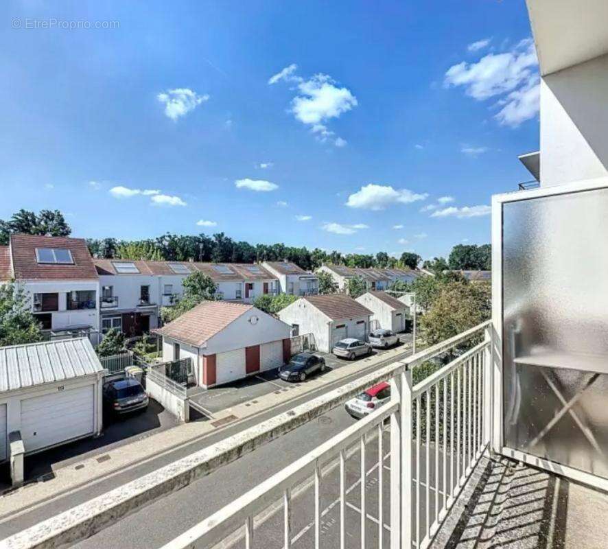 Appartement à SAINT-FARGEAU-PONTHIERRY