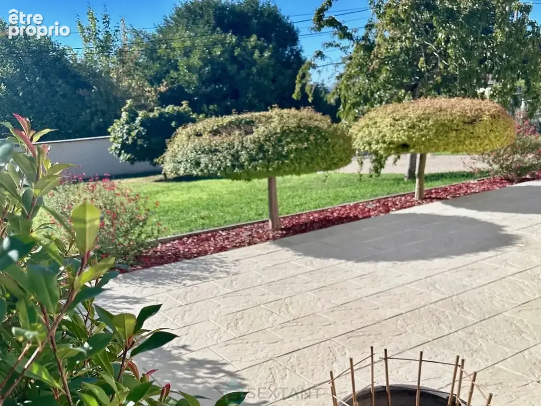 Espace, confort et verdure : une maison familiale prête à vivre - photo 3