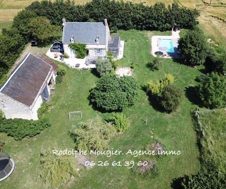 Maison à TROO