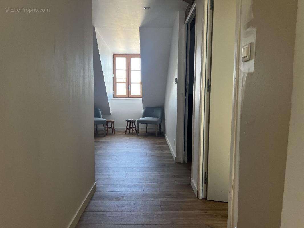 Maison 202 m² à Merigny  - photo 10