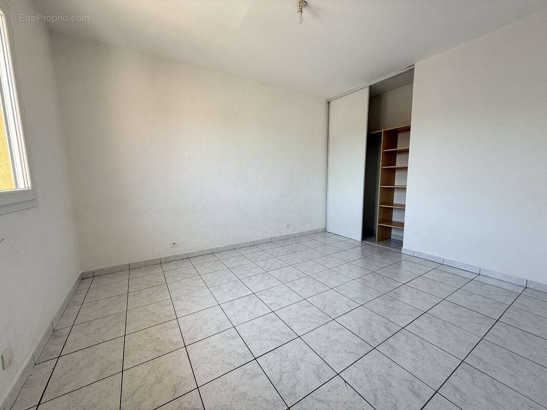 AGDE-Maison contemporaine prête à accueillir vos projets ! - photo 6