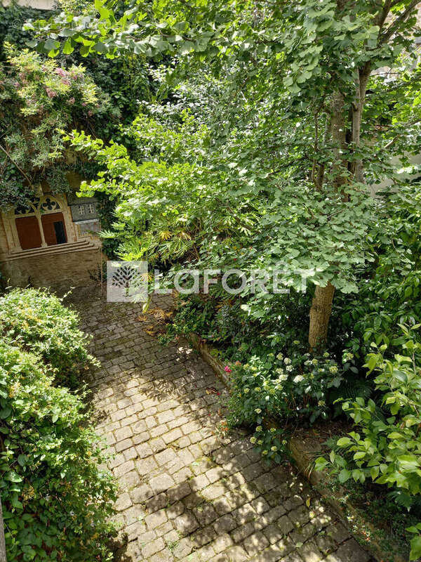 Manoir au coeur du centre ville - photo 14