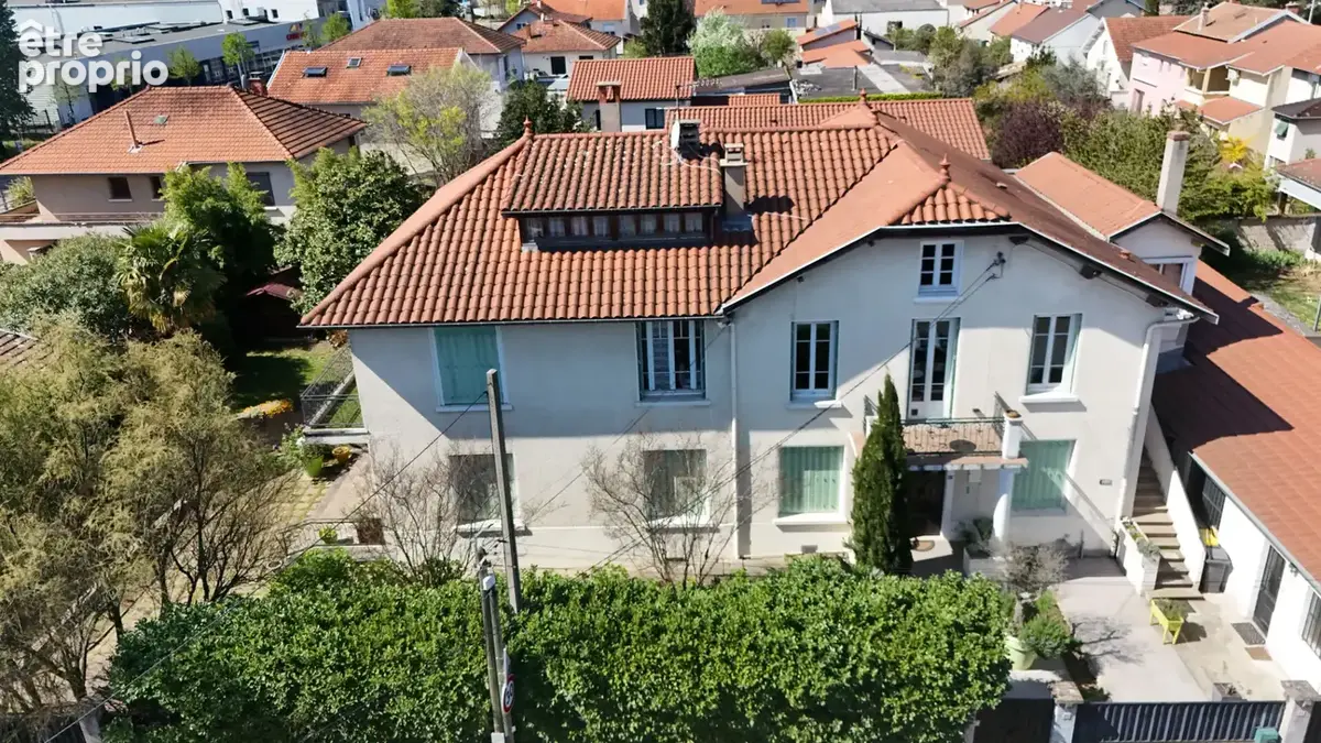Propriété confidentielle aux portes de Lyon 8 quartier Moulin à vent - photo 5