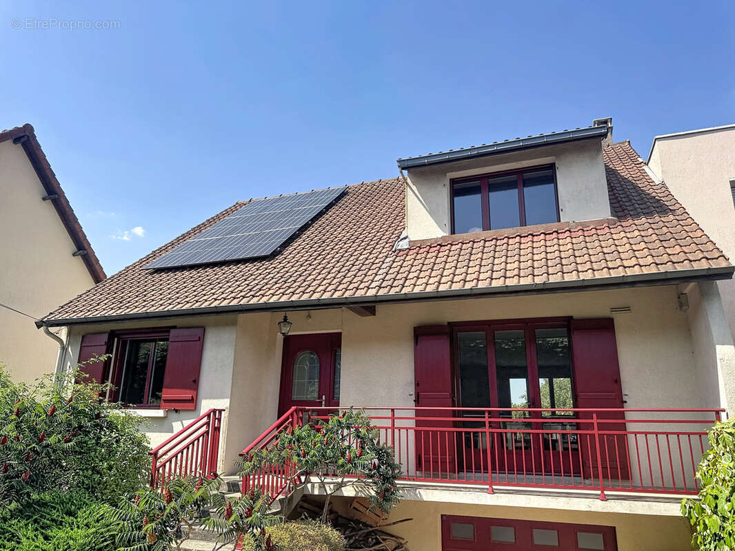 Maison à PARAY-VIEILLE-POSTE