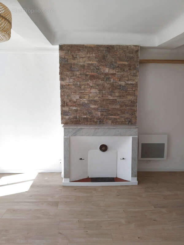 T3 dernier etage vue chateau proche place clemenceau et maintenon - photo 7