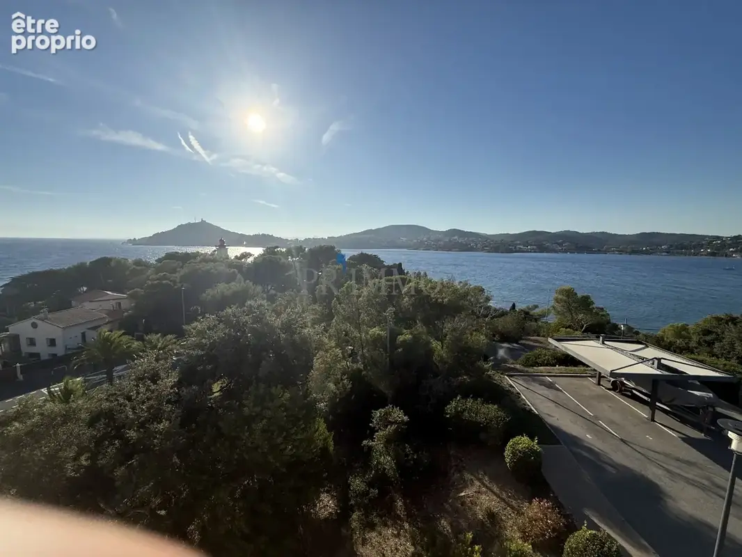 Agay dernier etage 123m2 vue mer - photo 1