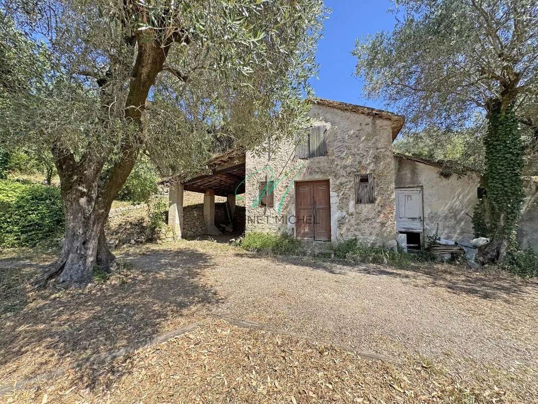 Maison à MOUANS-SARTOUX