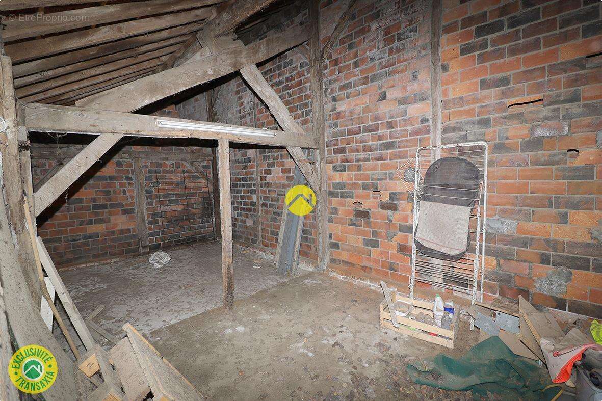 Maison à AUBIGNY-SUR-NERE