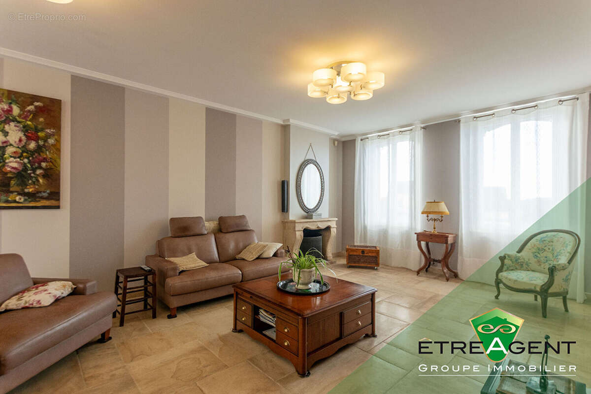 Maison LA NEUVE LYRE - 170 m² - 3 chambres - photo 9