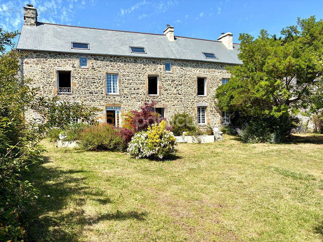 Propriété de caractère avec vue sur la Baie de Sienne - Tourville-sur-Sienne - photo 3