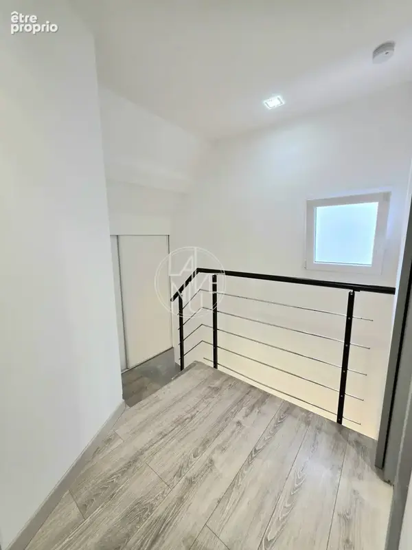Boulogne-sur-Mer - Maison sans travaux, 2 chambres, garage et terrasse - photo 4
