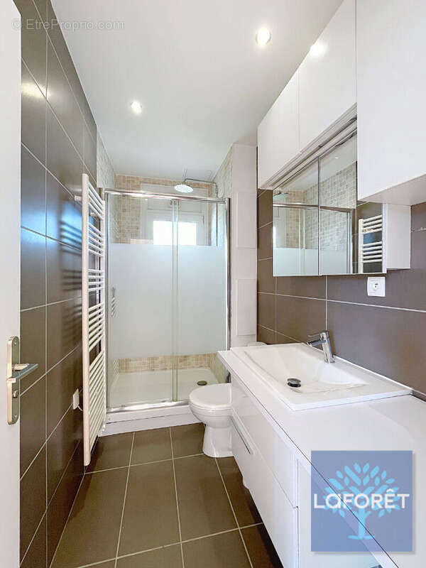 Appartement à LE RAINCY