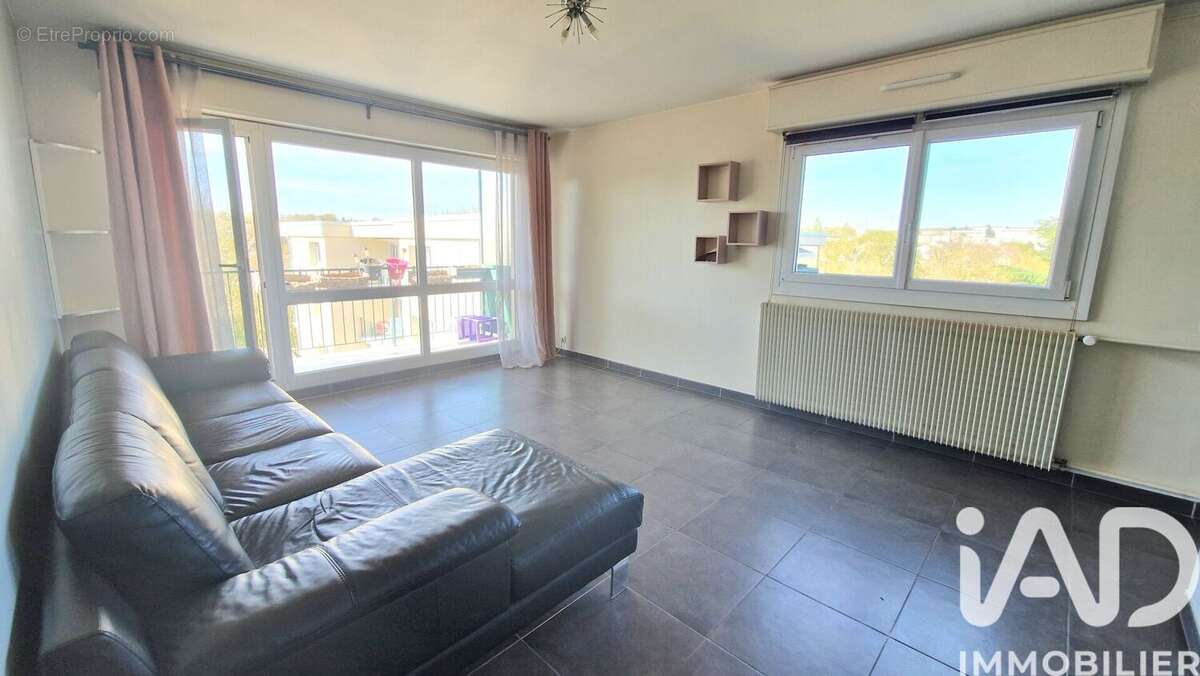 Photo 3 - Appartement à ARPAJON