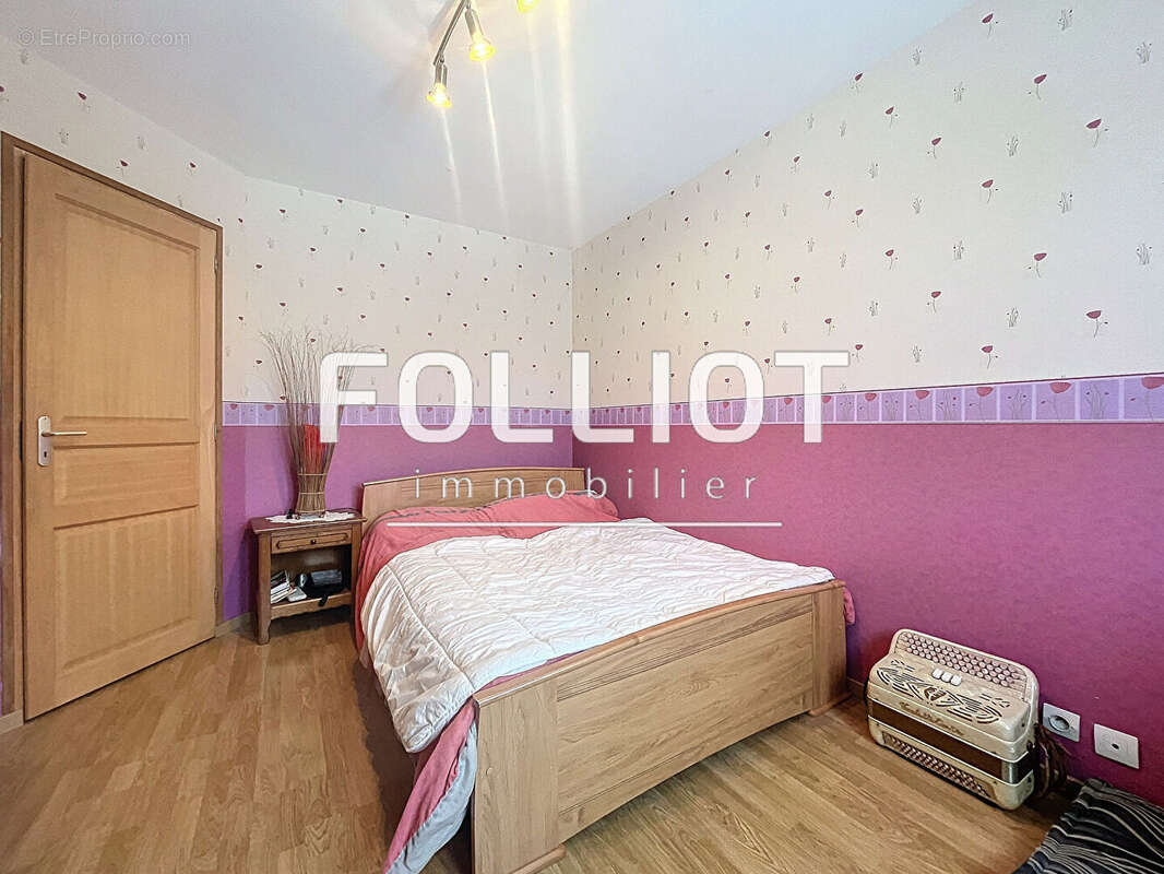 Maison à BRICQUEVILLE-SUR-MER