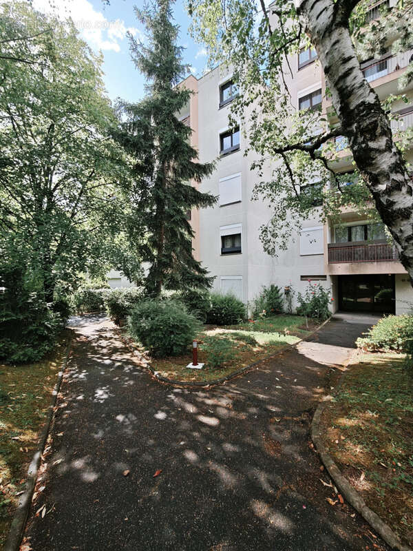 Appartement à BONDY