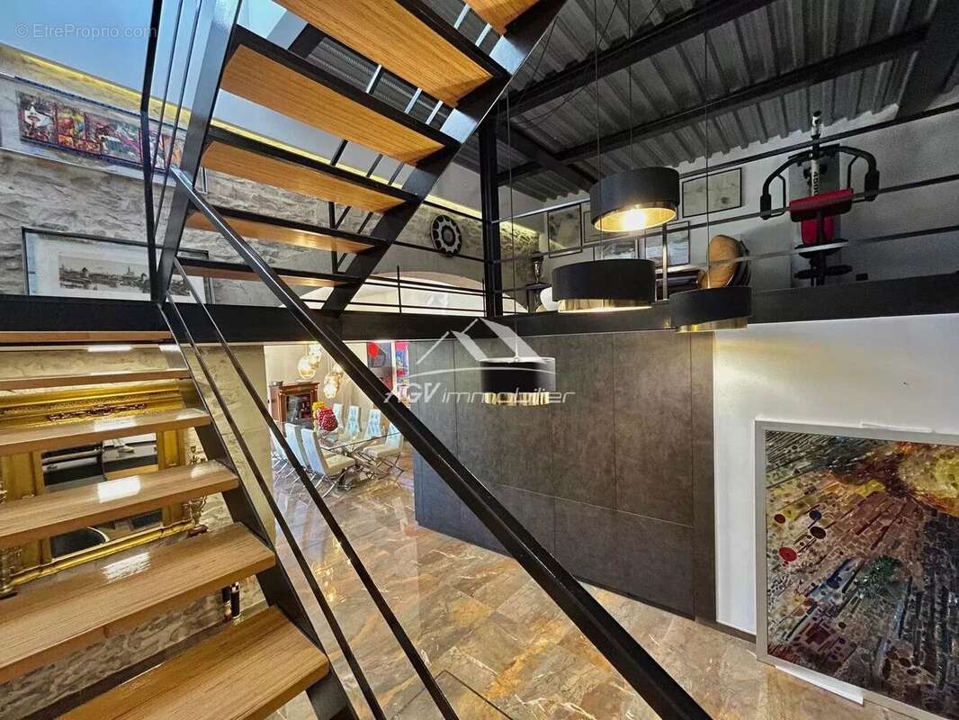 Propriété de caractère de 320 m² - 4 chambres - proche Nîmes - photo 9