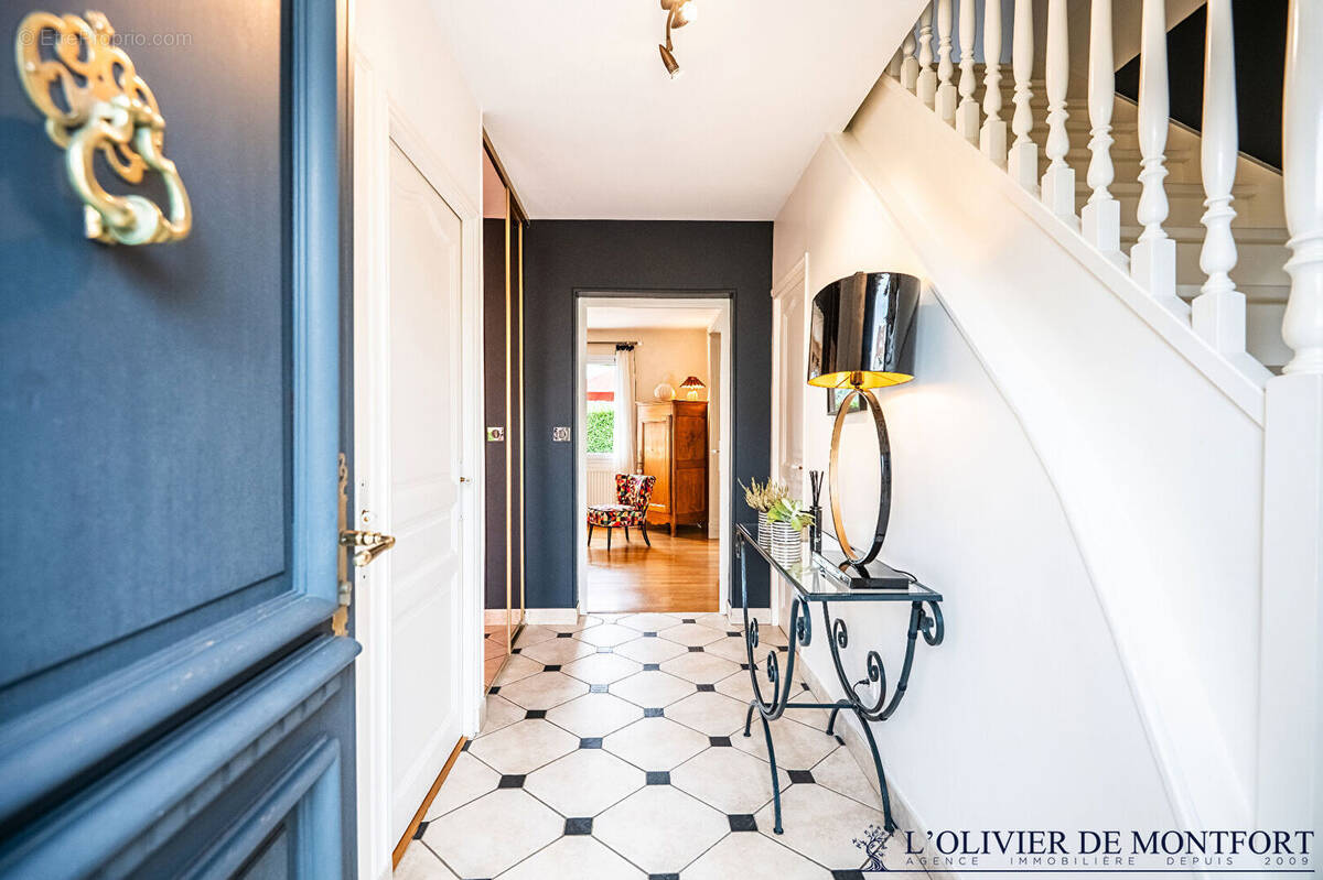 Maison à MONTFORT-L'AMAURY