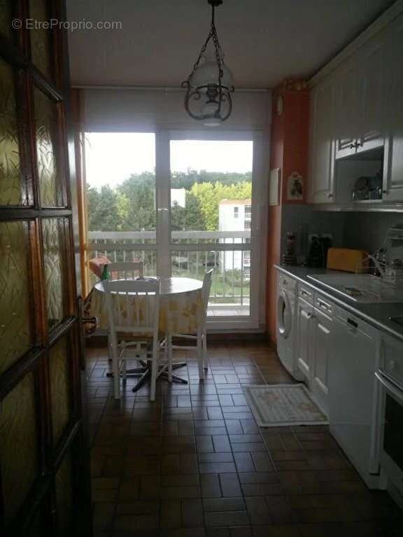 Appartement à LES ULIS