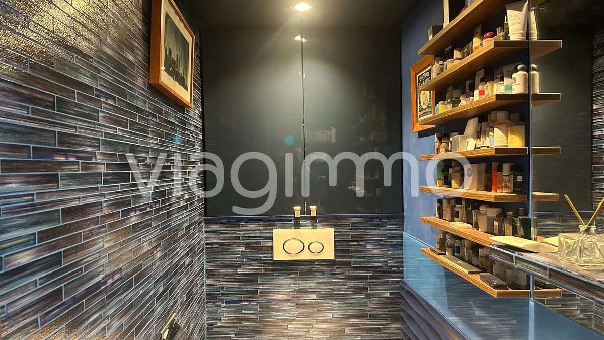 Appartement à MARSEILLE-7E