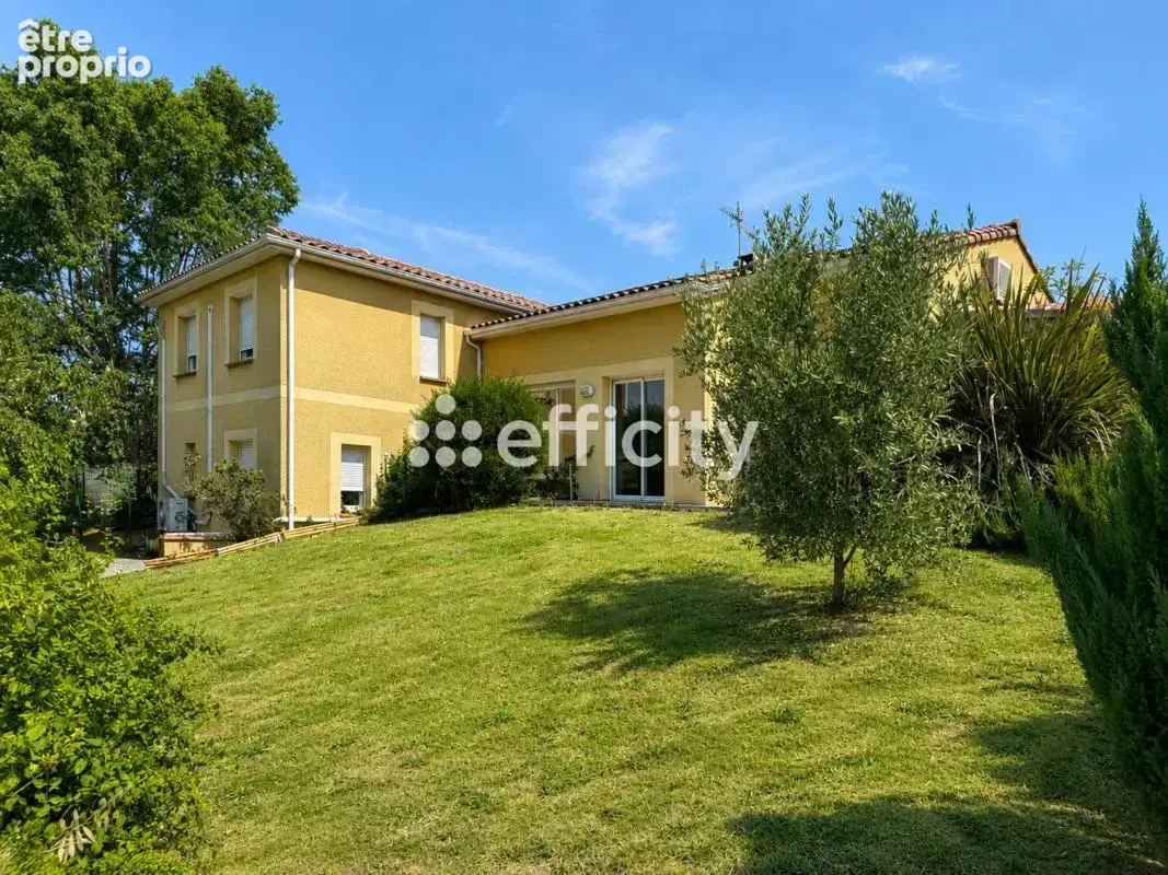 Maison 204 m² à Bruguieres  - photo 2