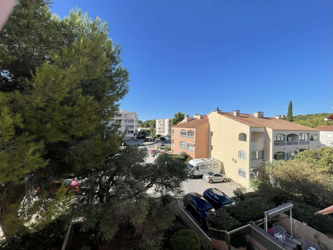 Appartement à SAINT-MANDRIER-SUR-MER