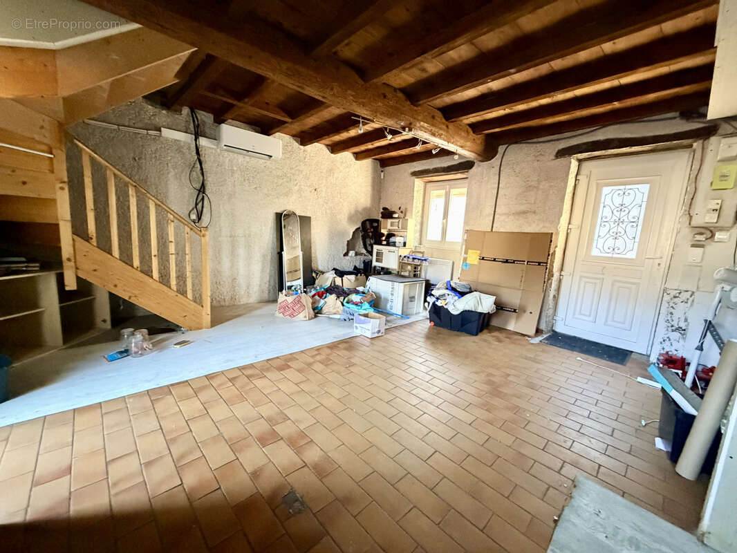 Maison à AUBERIVES-SUR-VAREZE