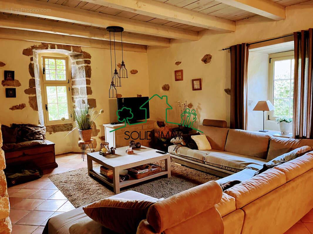 Maison à VALGORGE
