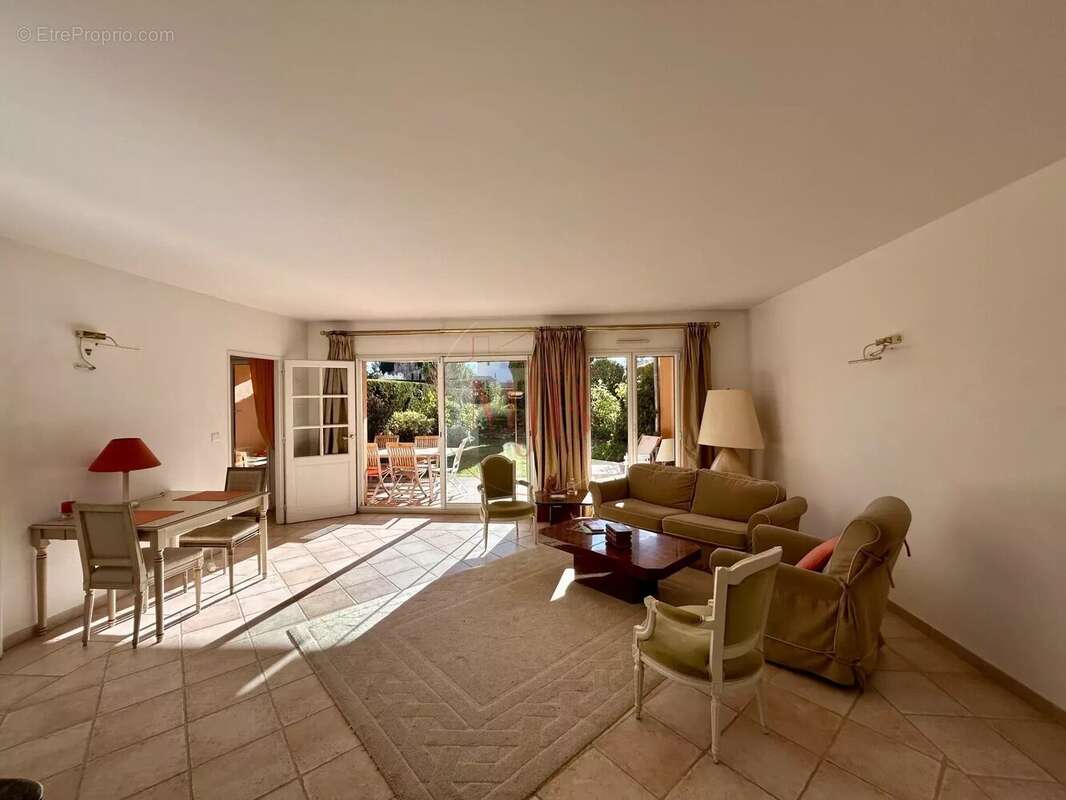 Appartement à AIX-EN-PROVENCE