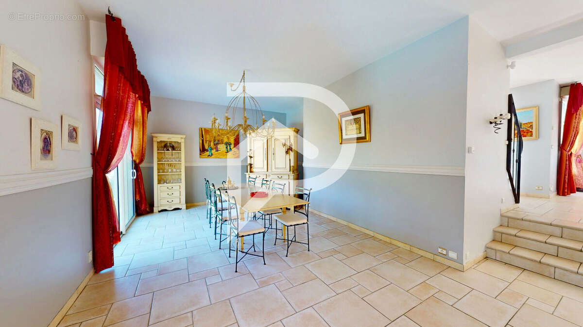 Maison à HARDRICOURT