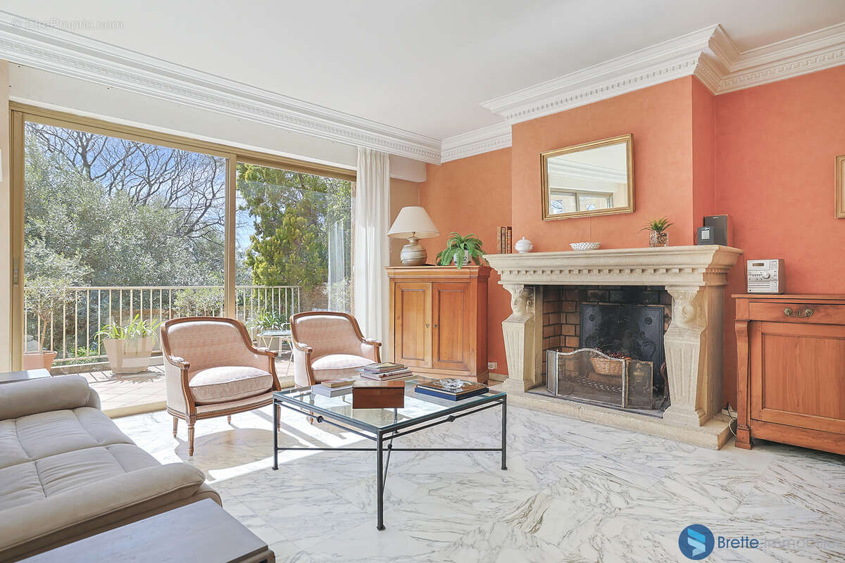 Toulon faron - maison d'architecte t8 sur terraun de 1530m2 arbore - photo 11