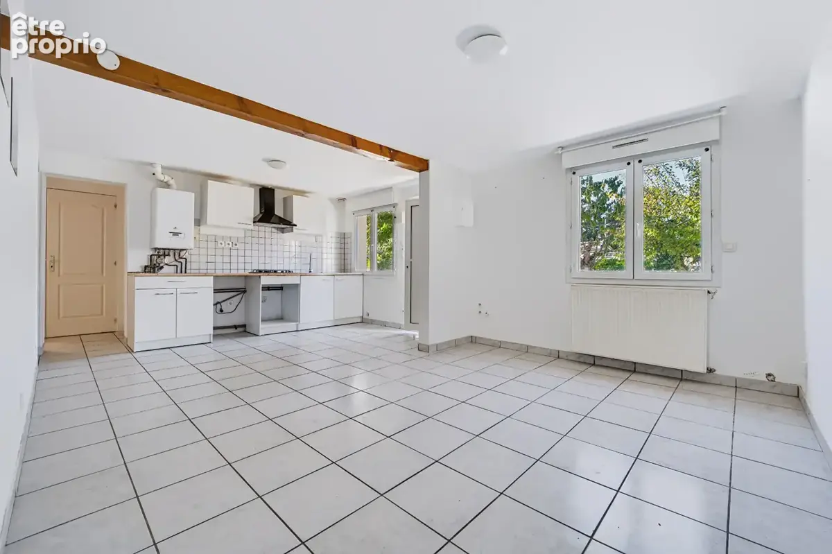 MAISON  de plain pied - 65 M² - CUGNAUX avec jardin et parking - photo 3