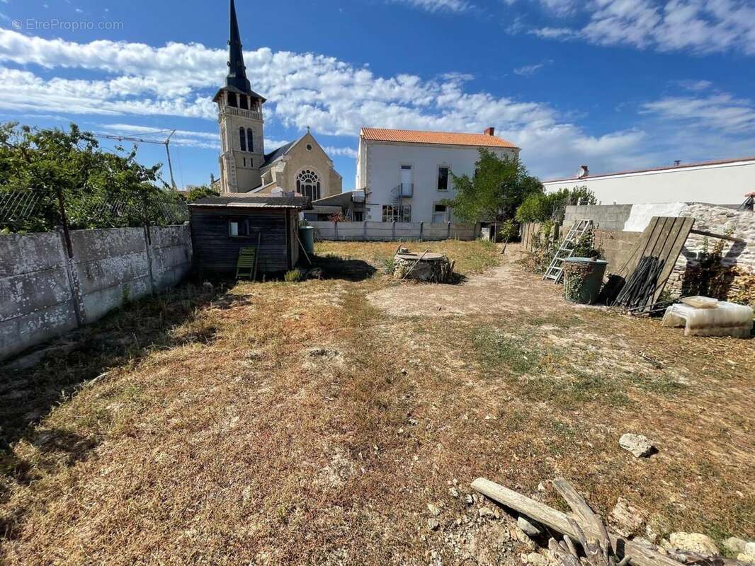 Terrain 327 m² à L'ile-D'olonne  - photo 2