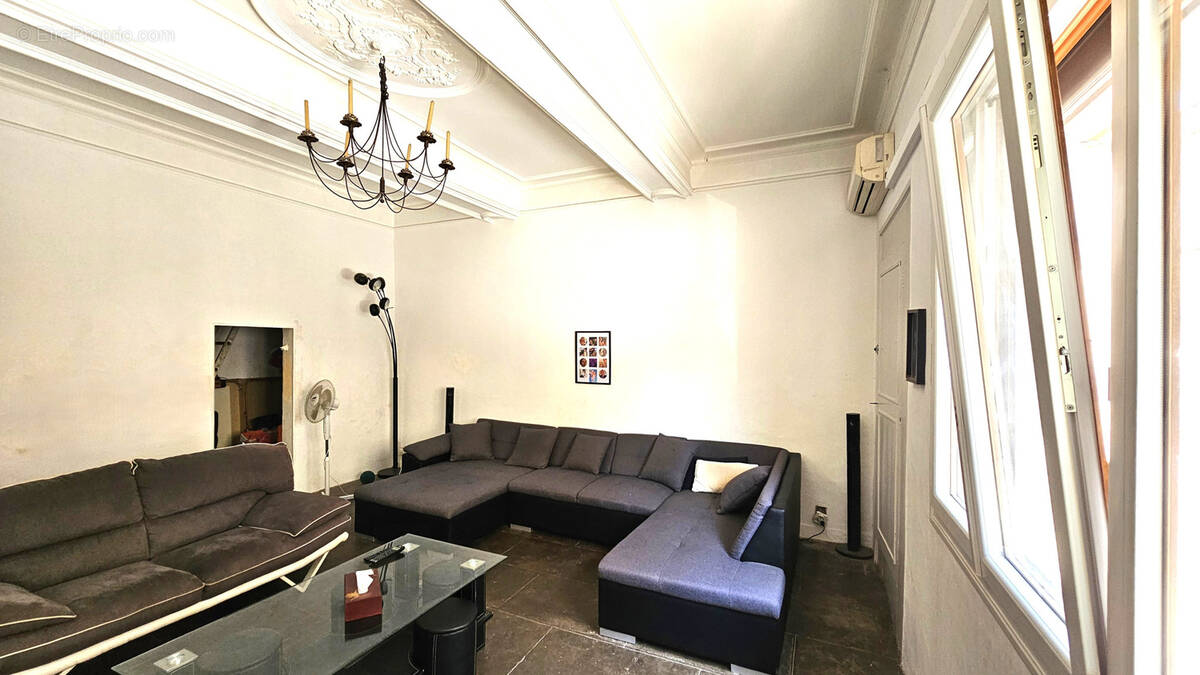 Maison à SAINT-GILLES