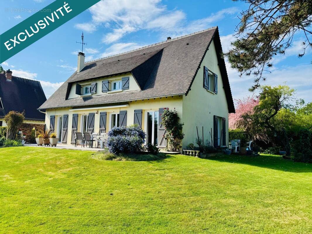 Photo 1 - Maison à SAINT-MARTIN-DU-VIVIER