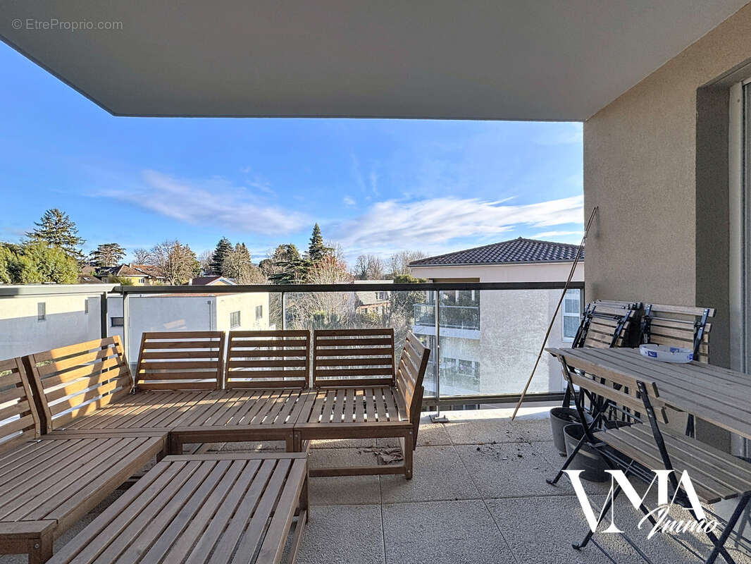 Appartement à CHAMPAGNE-AU-MONT-D'OR